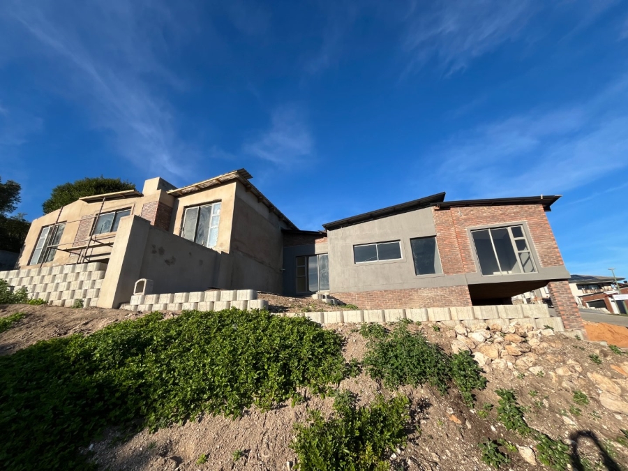 3 Bedroom Property for Sale in Bergsig Western Cape